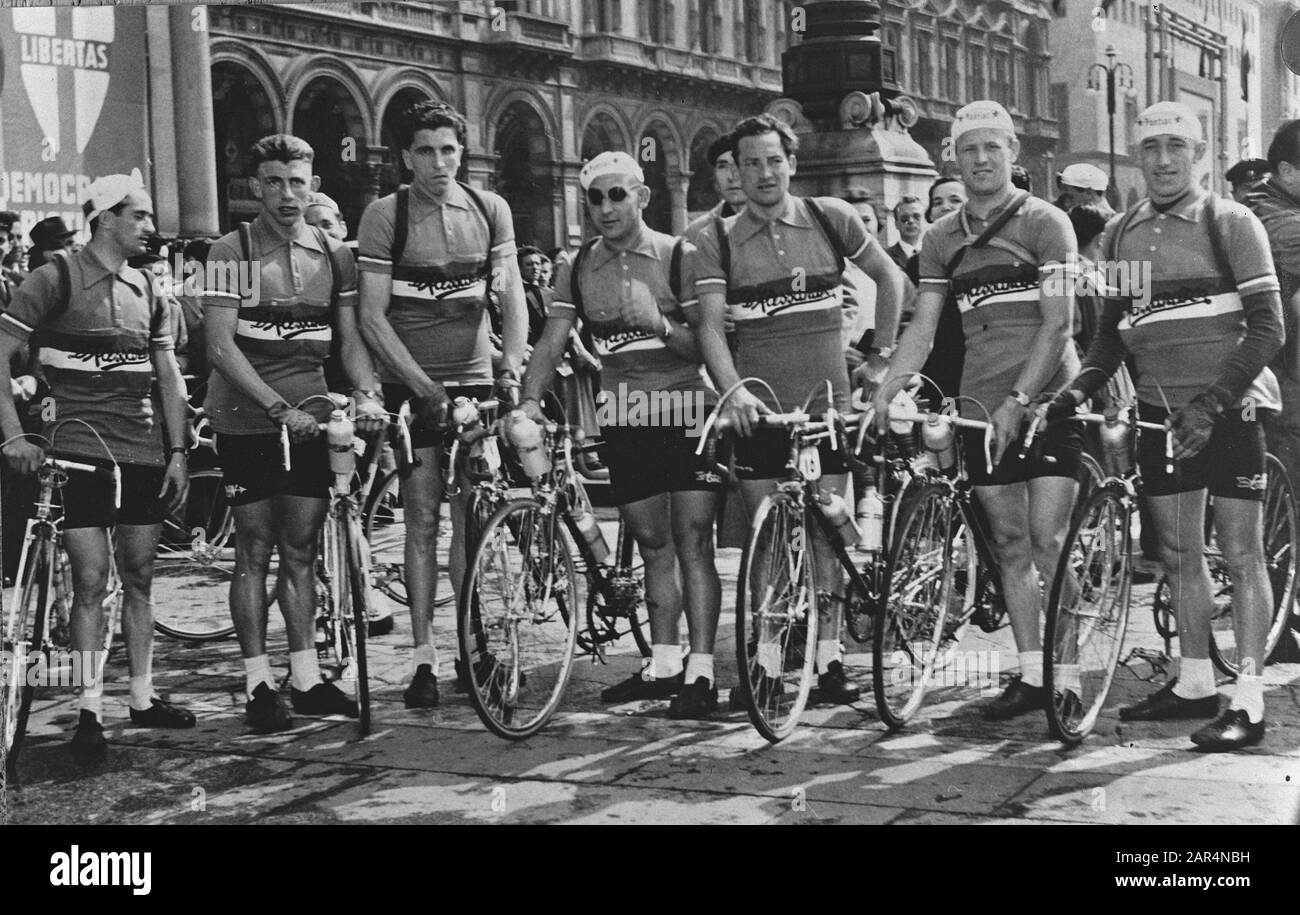 Giro ditalia 1953 hires stock photography and images Alamy