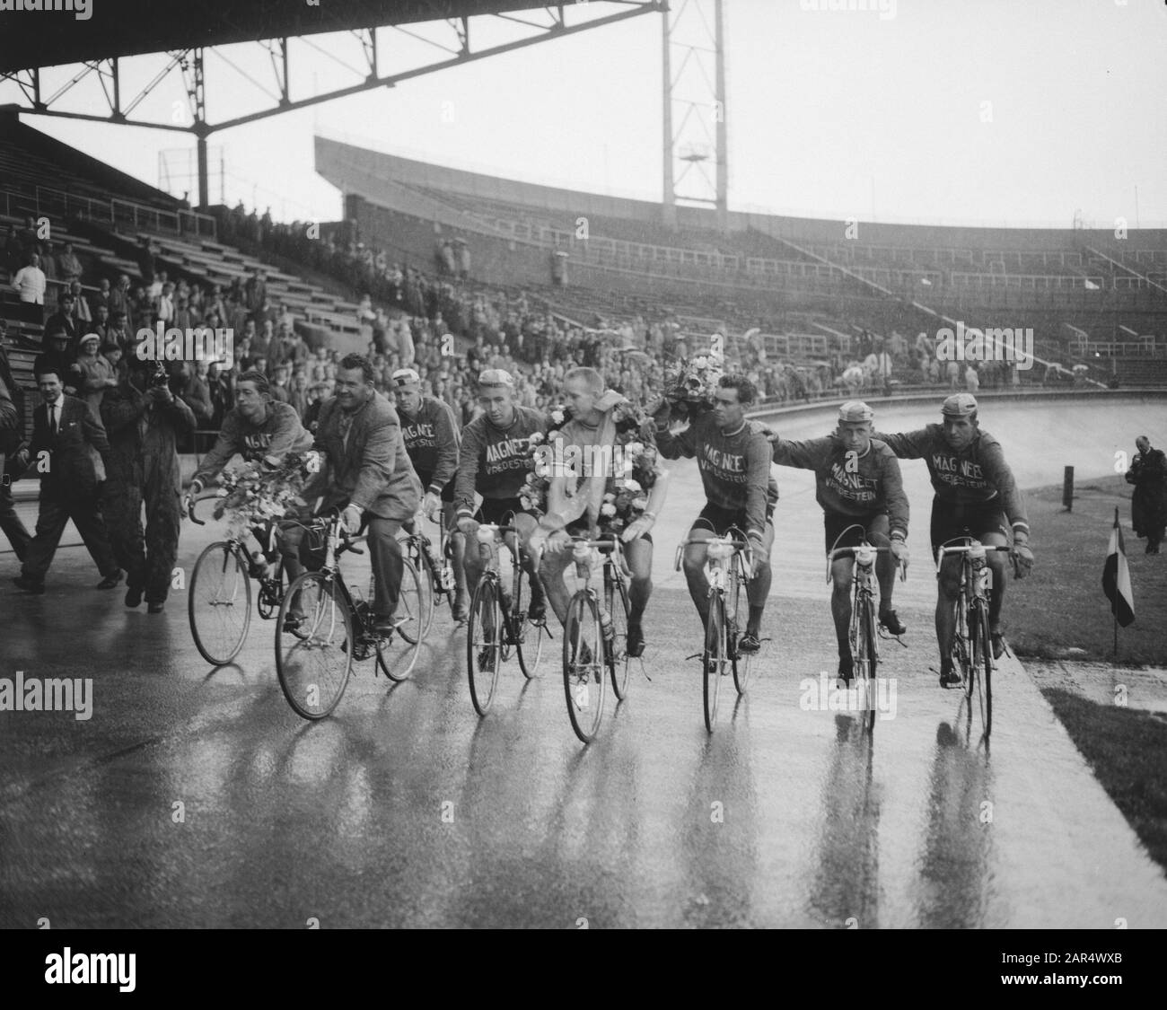 Kees pellenaars rides hires stock photography and images Alamy