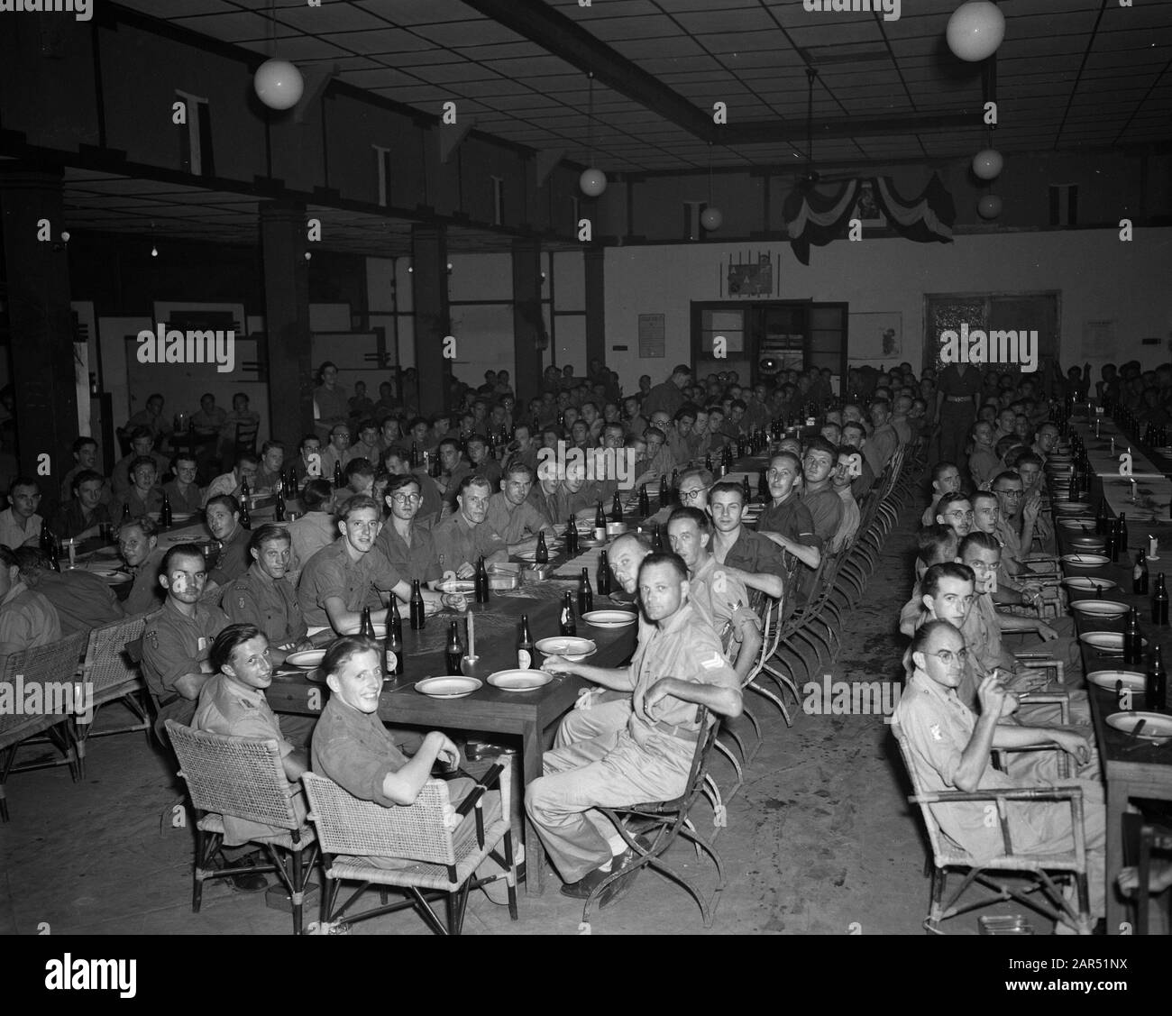 Joint meal during the Christmas celebration Date: 25 December 1946 Location: Indonesia, Dutch East Indies Stock Photo