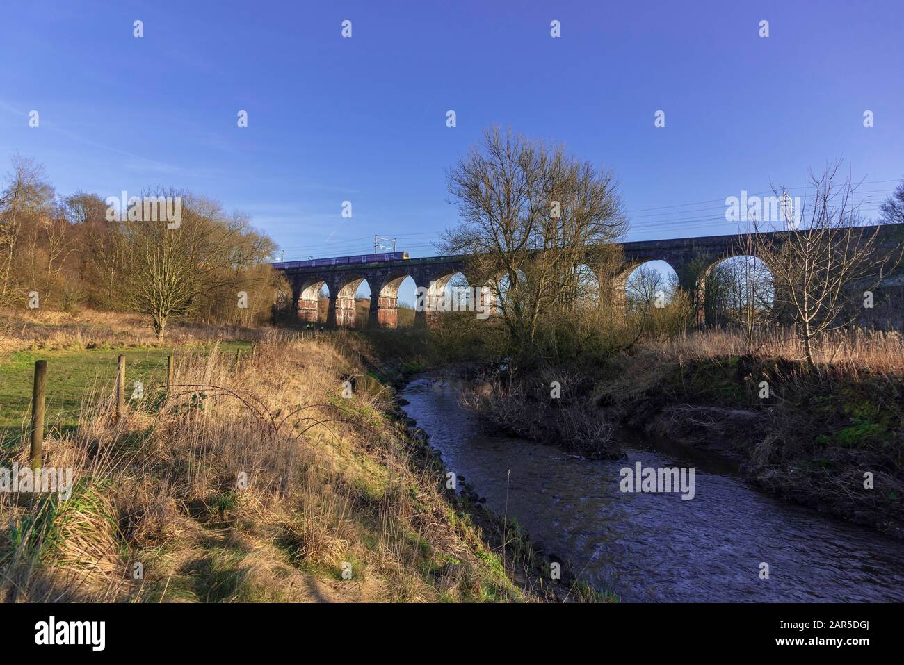 Sankey Valley railway viaduct at Earlestown. The earliest major railway viaduct in the world Stock Photo