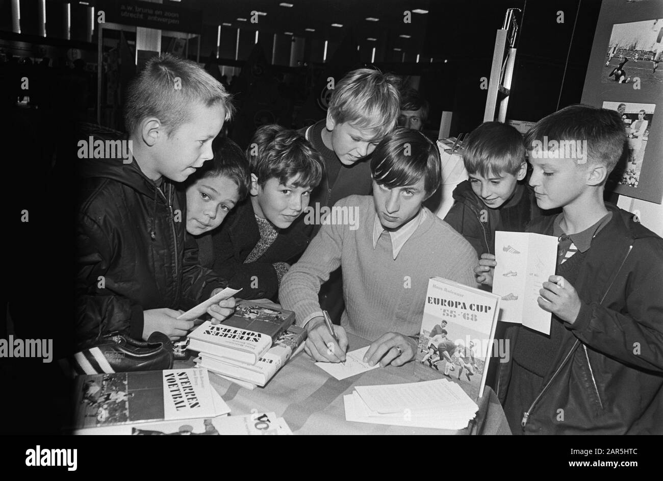 Johan Cruijff signed football book EuropaCup at the Children's Book