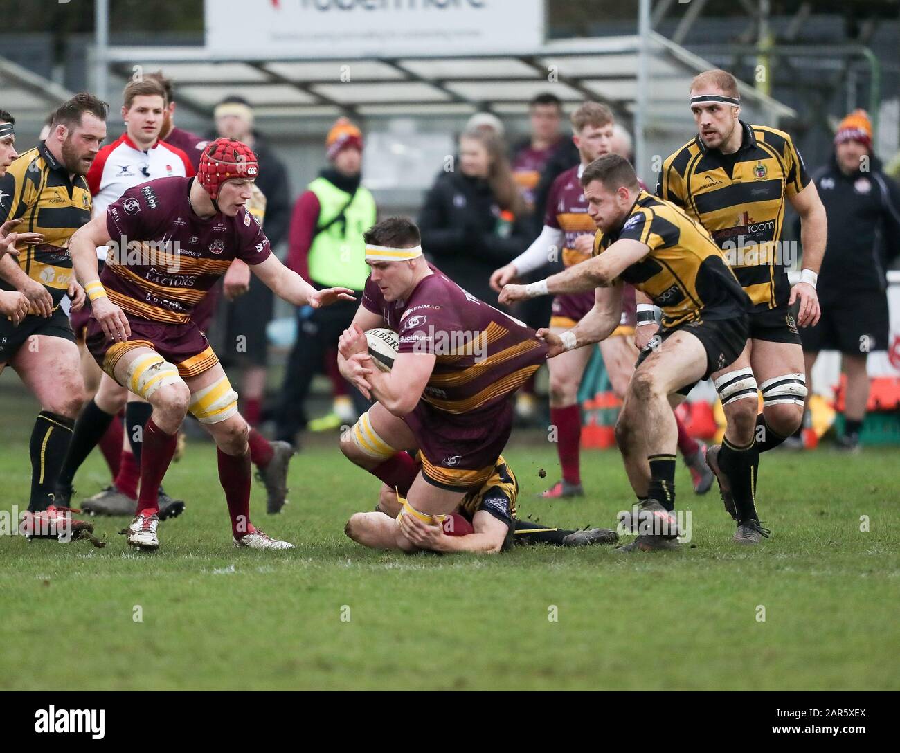 25.01.2020, Hinckley, Leicester, England. Rugby Union, Hinckley rfc v Sedgley Park rfc.   Bob Birtwell on the charge Sedgley Park during the RFU National League 2 North (NL2N) game played at the Leicester  Road Stadium. Stock Photo