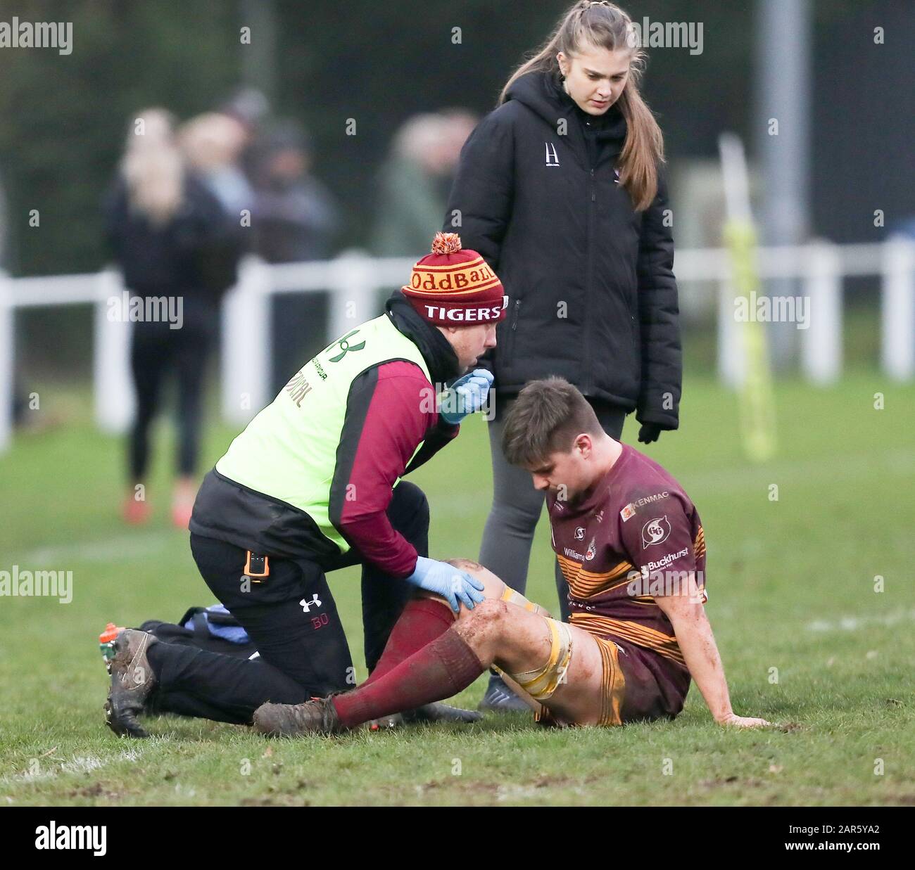 25.01.2020, Hinckley, Leicester, England. Rugby Union, Hinckley rfc v Sedgley Park rfc.   Elliot Crowe is treated fir an injury which forces him from the field during the RFU National League 2 North (NL2N) game played at the Leicester  Road Stadium. Stock Photo