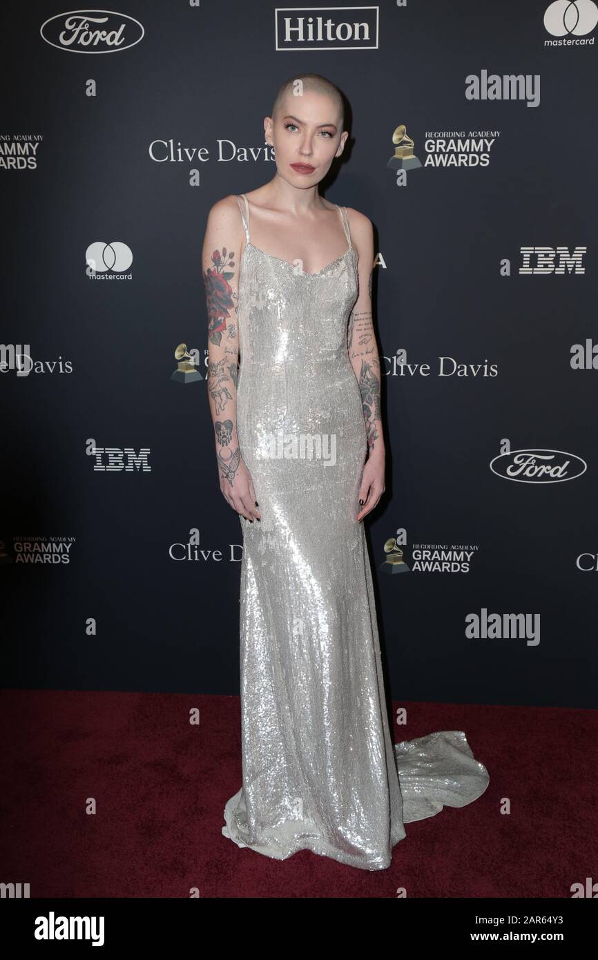 Bishop Briggs walking the red carpet at the Clive Davis' 2020 Pre