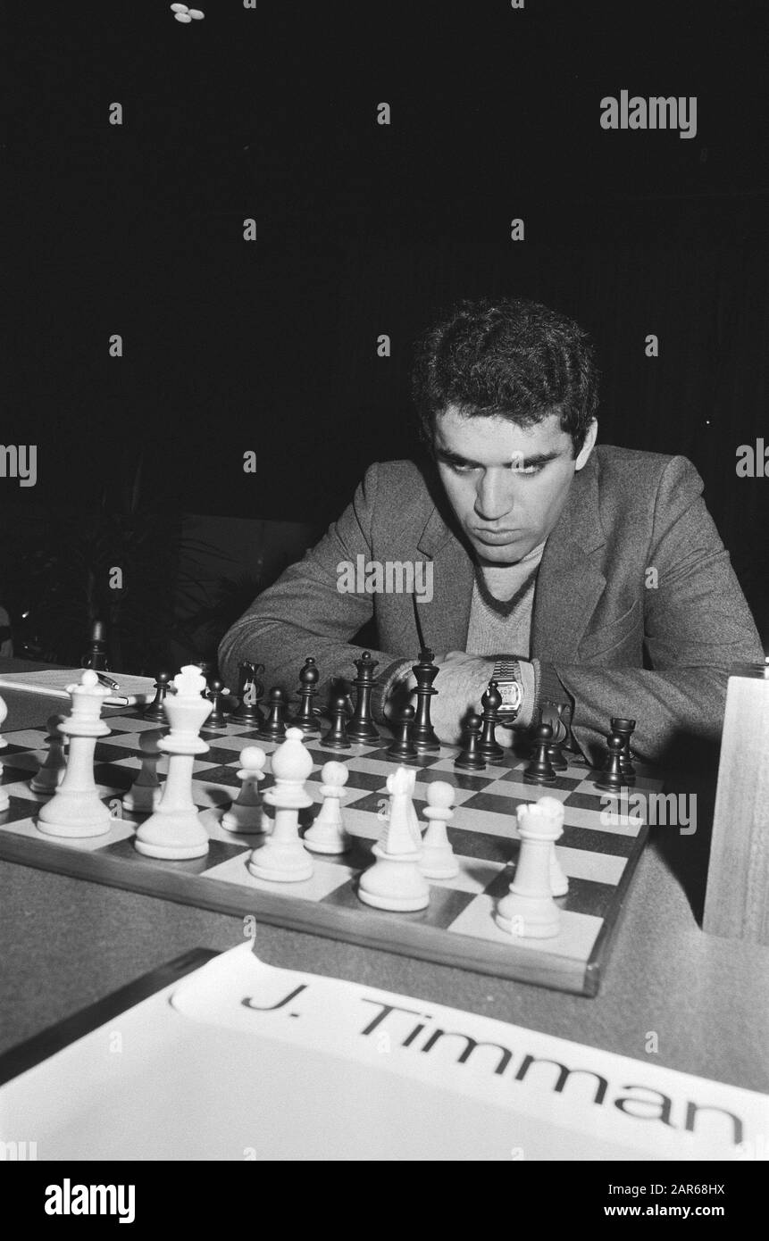 KRO Chesstwekamp Timman - Kasparov 1985 Timman (left) and Kasparov