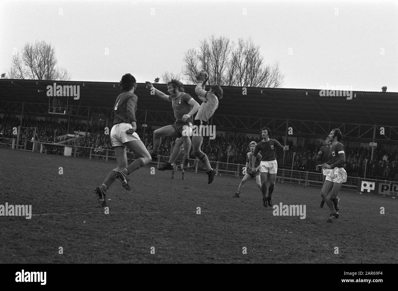 Quarterfinal knvb cup Black and White Stock Photos & Images - Alamy