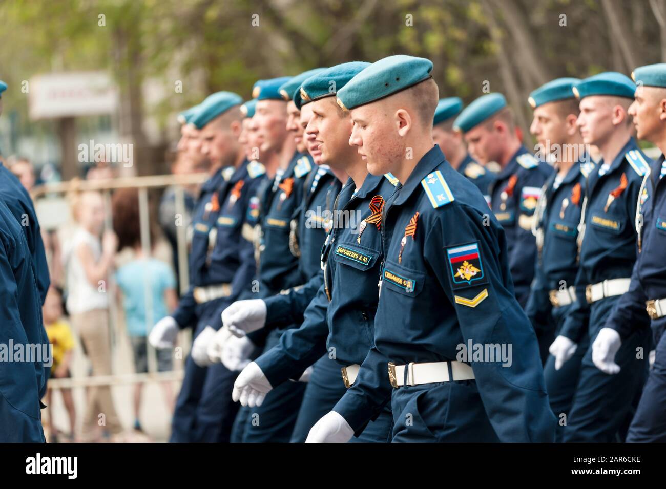 Mahachqalalik qizlarning porno videolarini koring Rus etuk ayol jinsiy aloqa