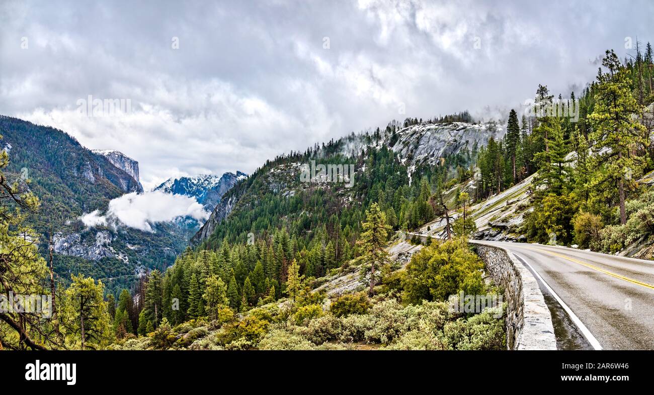 Wawona road hires stock photography and images Alamy