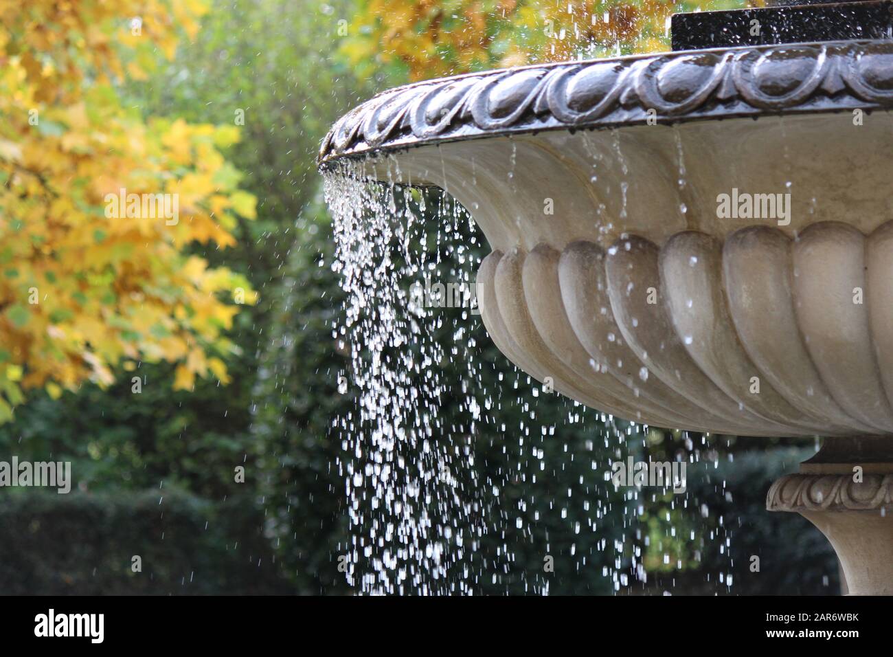 Water fountain in Regents Park London Stock Photo