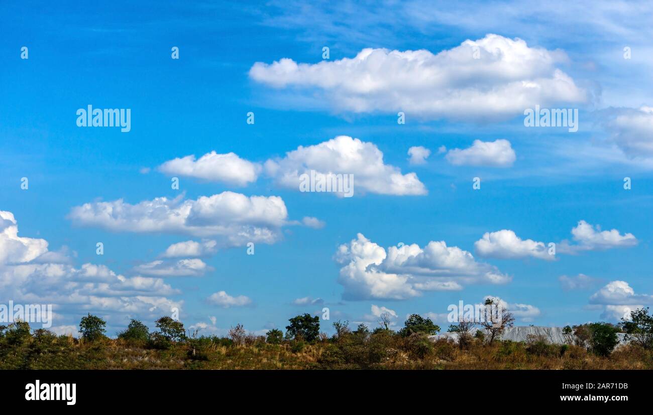 Panorama landscape perfect sky hi-res stock photography and images - Alamy