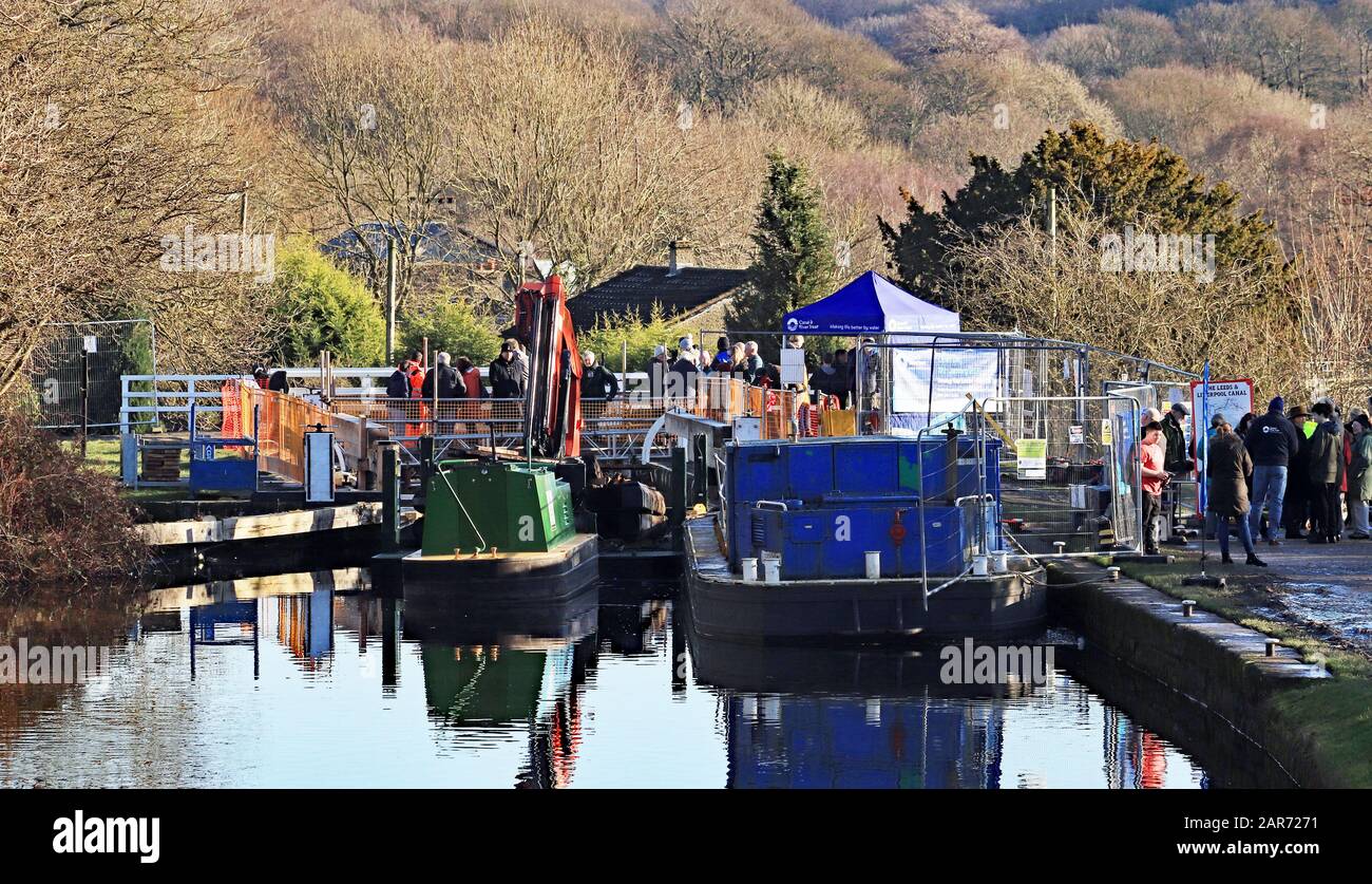As part of the winter maintaince programme the CRT are fitting new lock gates and held a open day for the public to see what they are doing Stock Photo