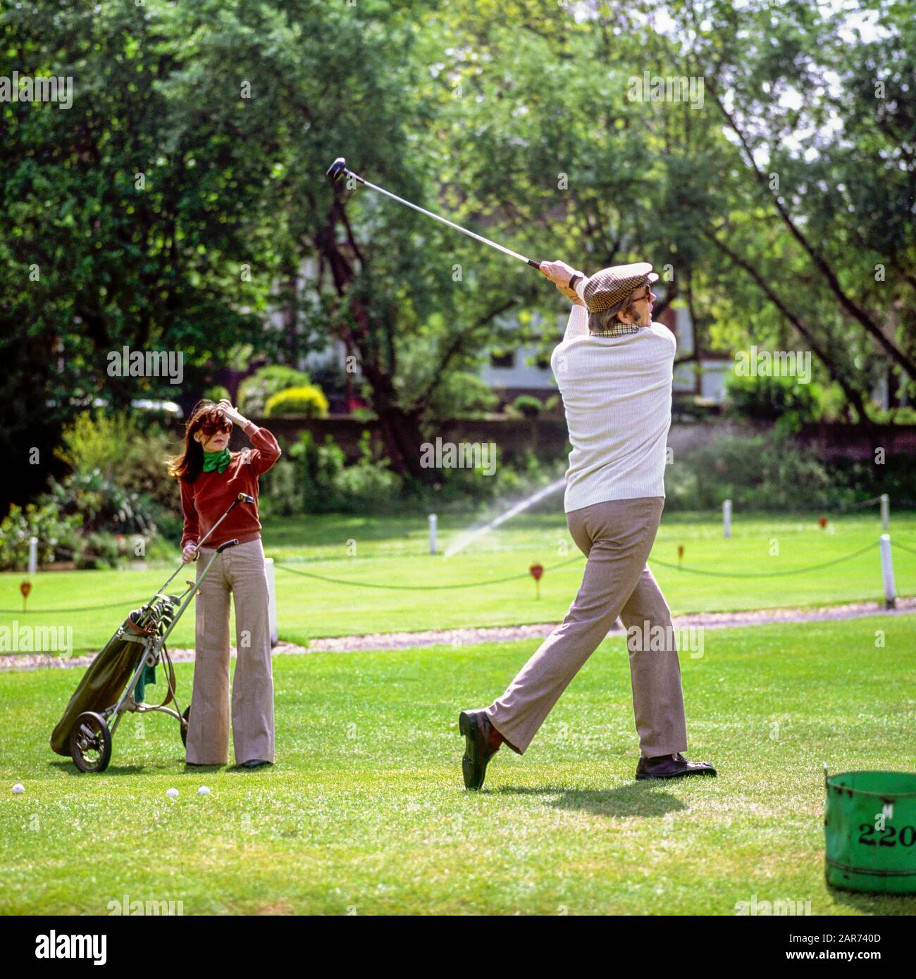 Clothing golf 1970s hi-res stock photography and images - Alamy