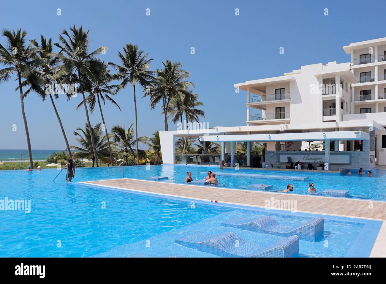 Hotel RIU Sri Lanka swimming pool and Flamingos bar, Ahungalla, Sri Lanka Stock Photo