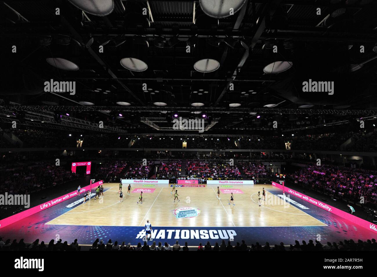 Vitality netball nations cup gold medal match copper box hi-res stock ...