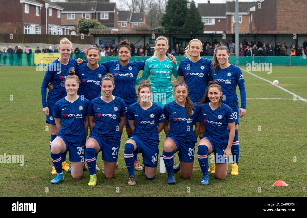 Chelsea pre match team photo (back row l-r) Sophie Ingle, Drew Spence, Jessica Carter, Goalkeeper Carly Telford, Magdalena Eriksson & Ramona Bachmann (front row l-r) Emily Murphy, Deanna Cooper, Hannah Blundell, Charlotte Fleming & Jamie-Lee Napier of Chelsea Women during the Women's FA Cup 4th round match between Charlton Athletic Women and Chelsea Women at The Oakwood, Old Road, Crayford on 26 January 2020. Photo by Andy Rowland. Credit: PRiME Media Images/Alamy Live News Stock Photo