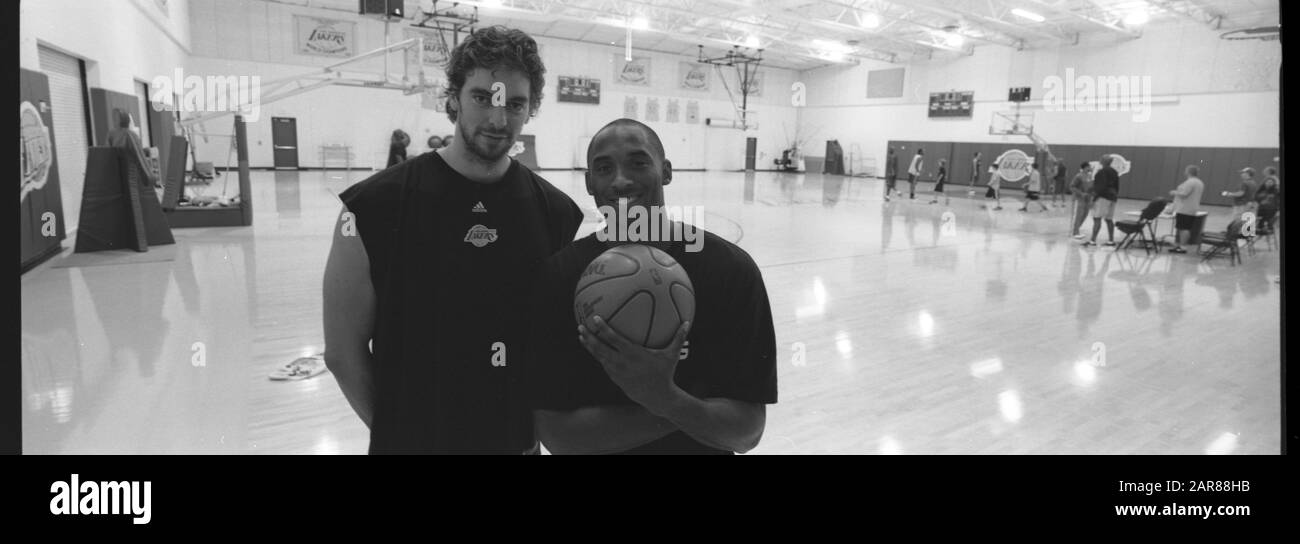 Los Angeles, CALIFORNIA, USA. 12th Mar, 2011. Kobe Bryant, 41, dies in