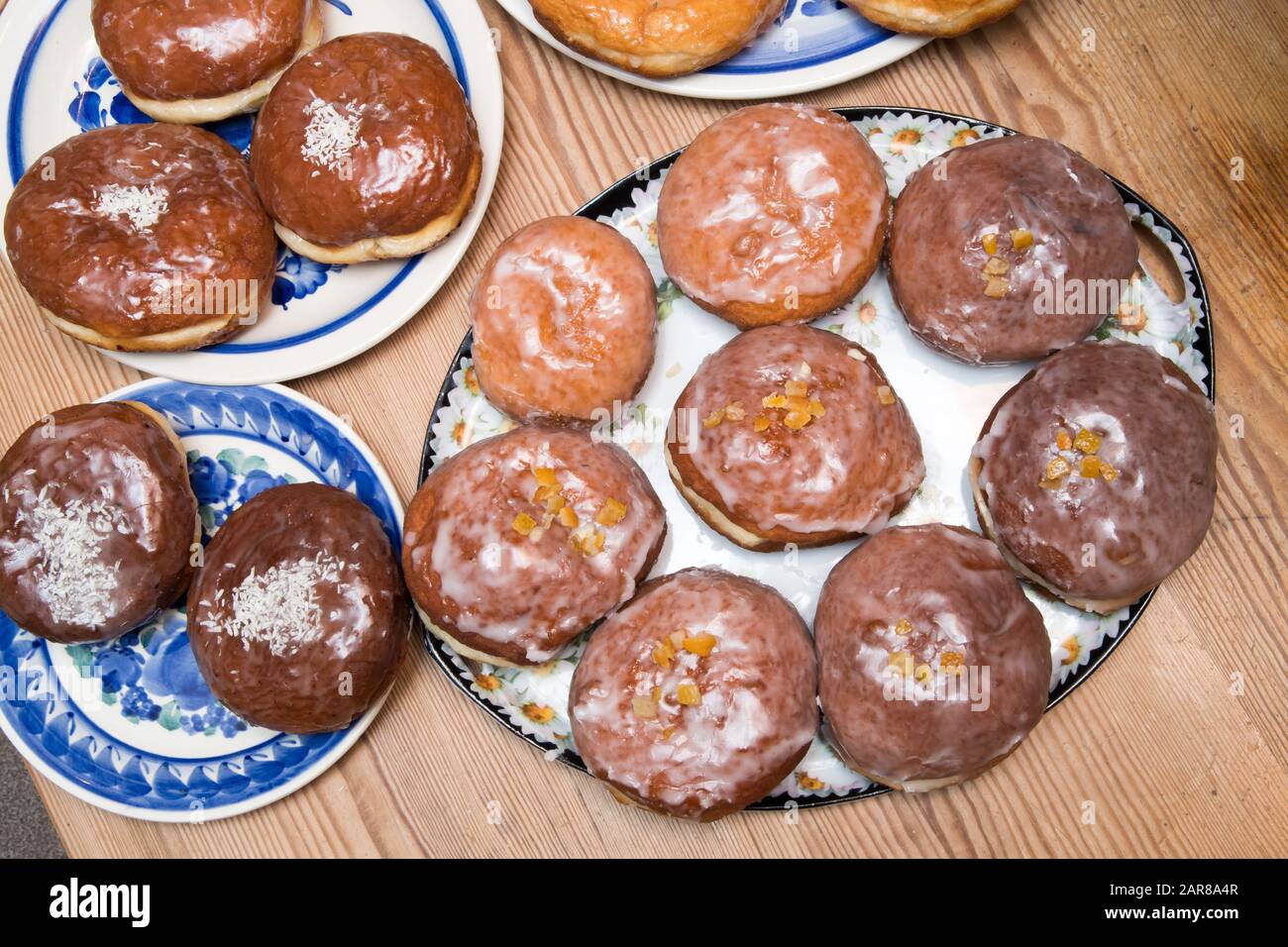 Homemade doughnuts called paczki © Wojciech Strozyk / Alamy Stock Photo Stock Photo