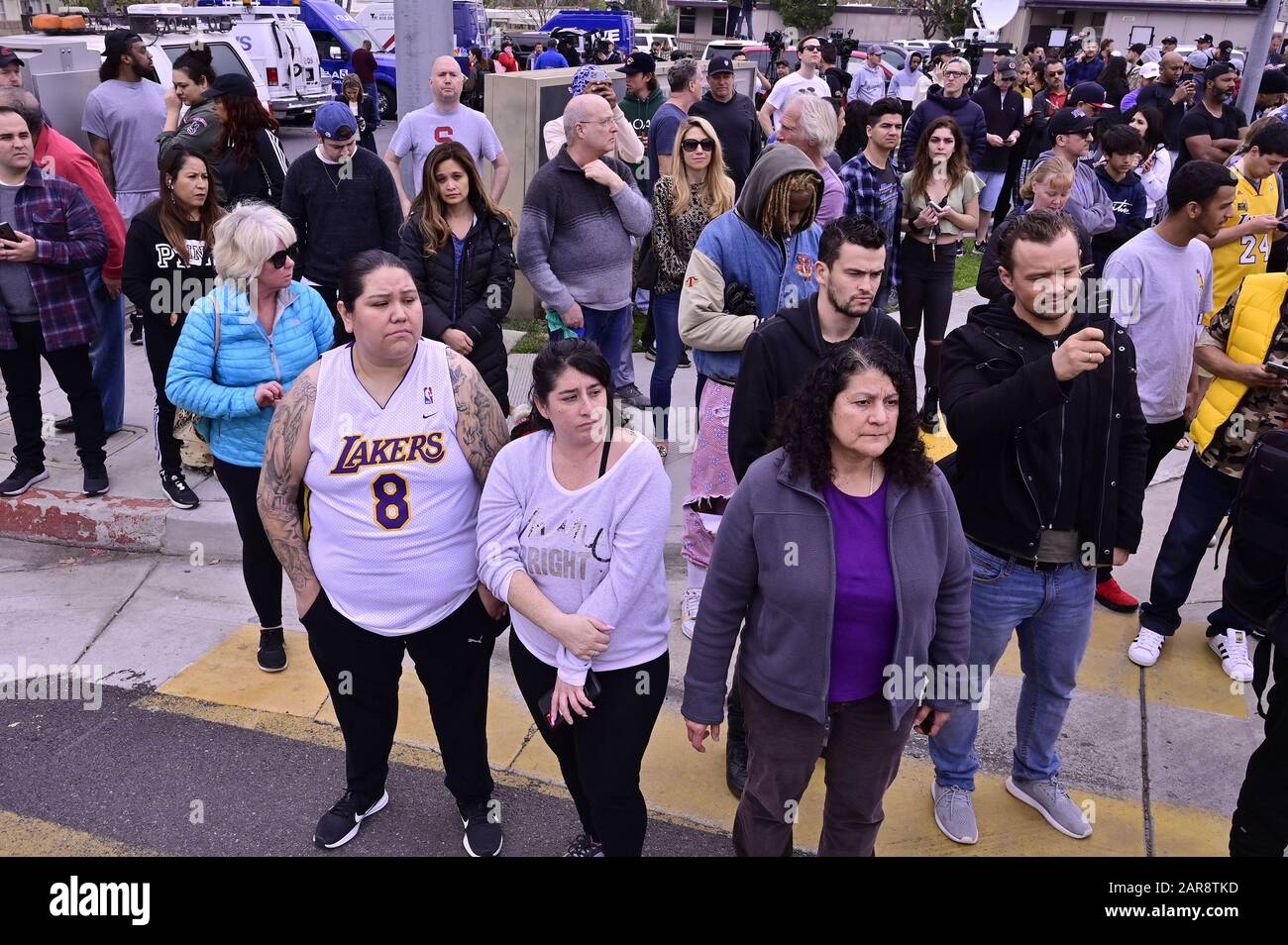 FILE Calabasas, United States. 26th Jan, 2020. Bystanders look toward