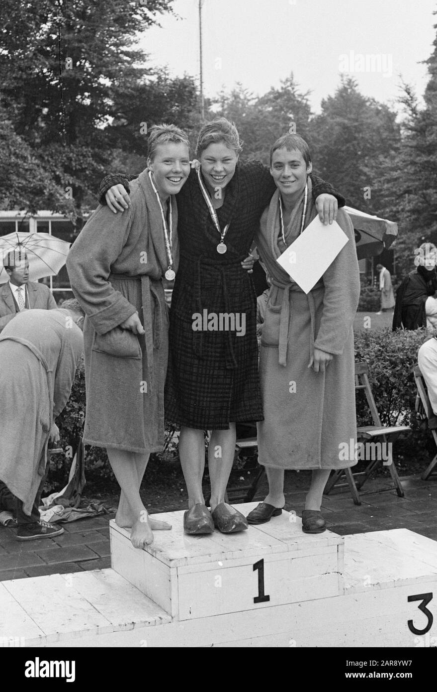 Dutch Swimming Championships. The 100m breaststroke won by Klenie