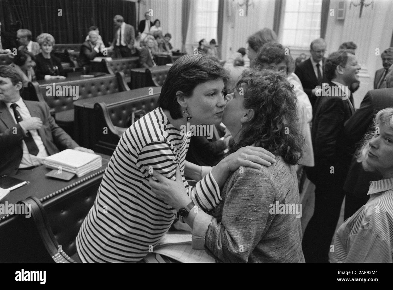 Second Chamber, Andrée van Es (PSP) is congratulated by Jeltje van Nieuwenhoven (r) on the birth of her son Date: August 30, 1988 Keywords: CONGRITATIONS, births Personal name: Esa Andrée van, Nieuwenhove, Jeltje van Institutioningsnaam: PSP Stock Photo