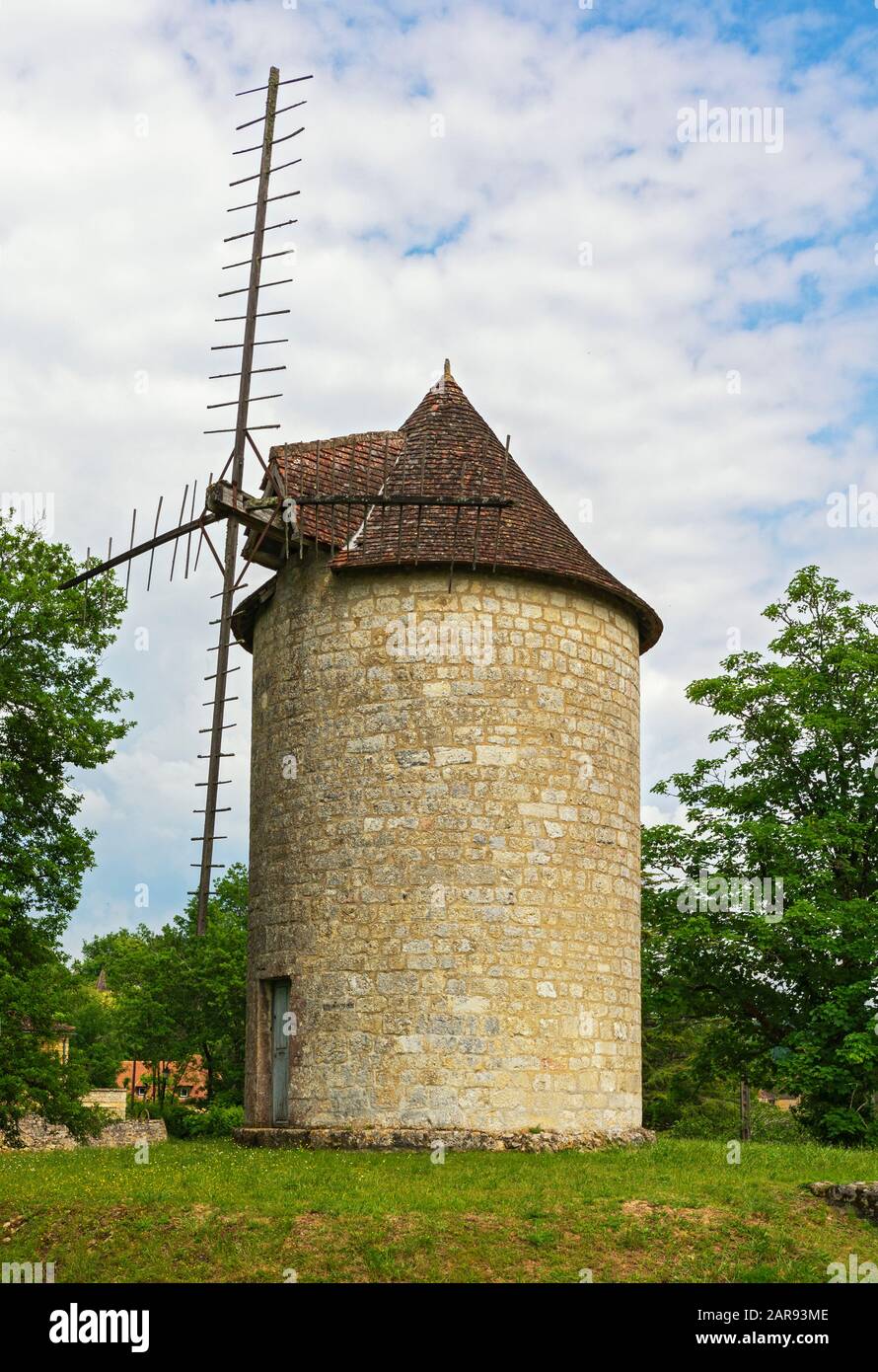 France, Dordogne, Domme, Le Moulin du Roy (king's mill) windmill, circa 12C Stock Photo