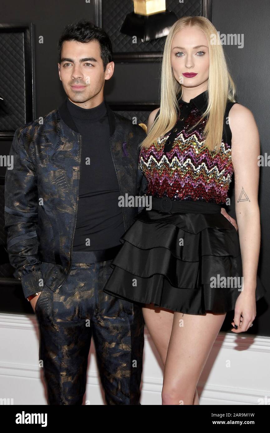 Los Angeles, CA, USA. 26th Jan 2020. Joe Jonas, Sophie Turner arrive at the  62nd Annual Grammy Awards red carpet held at the Staples Center on January  26, 2020 in Los Angeles