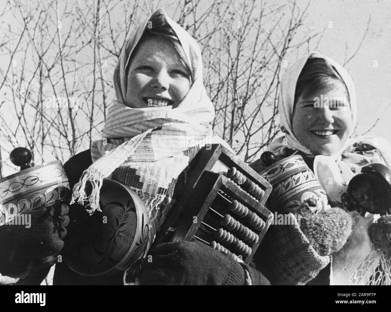russinnen met telraam Date undated Location Russia Keywords trip to