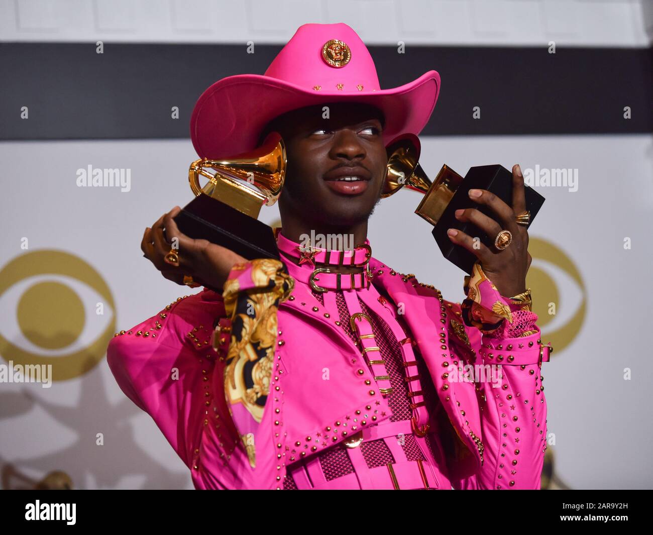Los Angeles, CA, USA. 26th Jan 2020. Lil Nas X appears backstage with