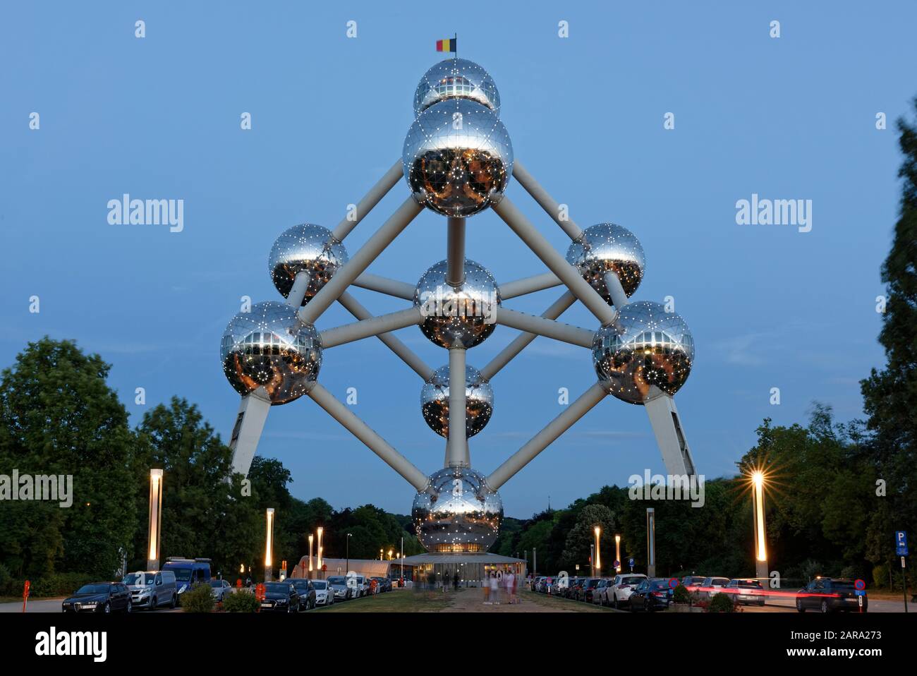 Illuminated Atomium, Blue hour, Brussels, Flanders, Belgium Stock Photo ...