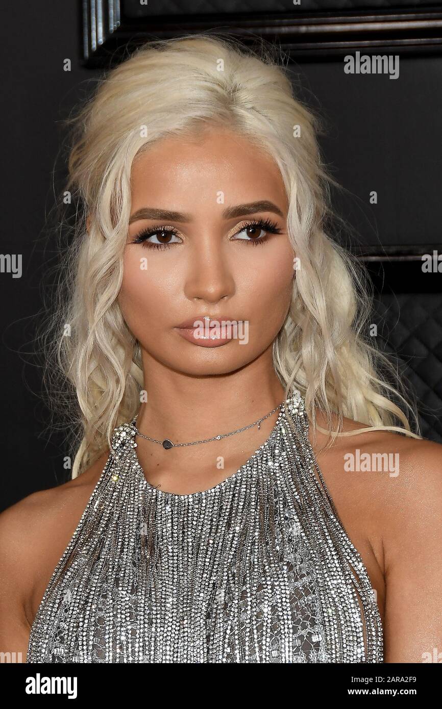 Pia mia hi-res stock photography and images - Alamy