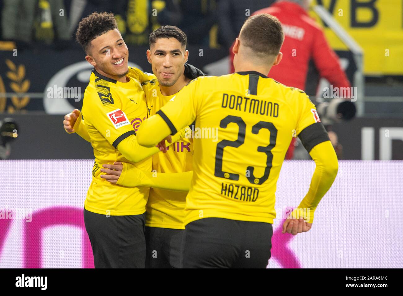 Dortmund Deutschland 24th Jan 2020 Goal Shooters Jadon Sancho Left Do Thorgan Hazard Right Do And