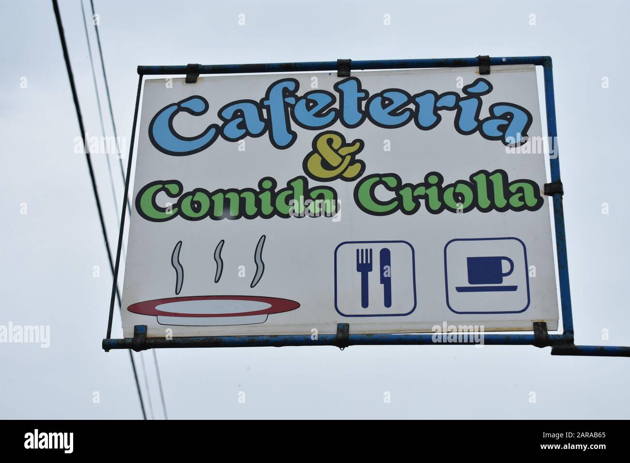 Cafeteria: Comida and Criolla (English: food and creole) in off of a rural Cuban Highway in Pinar del Rio Stock Photo