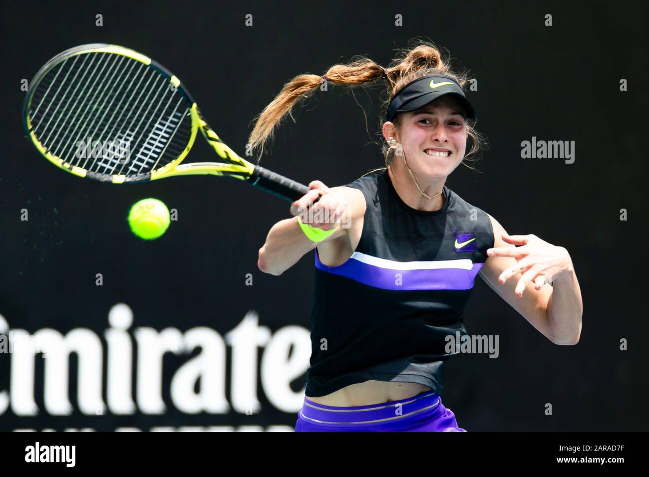 Melbourne, Australia. 27th Jan, 2020. Tennis: Grand Slam, Australian Open.  Junior women, singles, 2nd round, Jacquemont (France) - Vecic (Germany).  Alexandra Vecic in action. Credit: Frank Molter/dpa/Alamy Live News Stock  Photo -