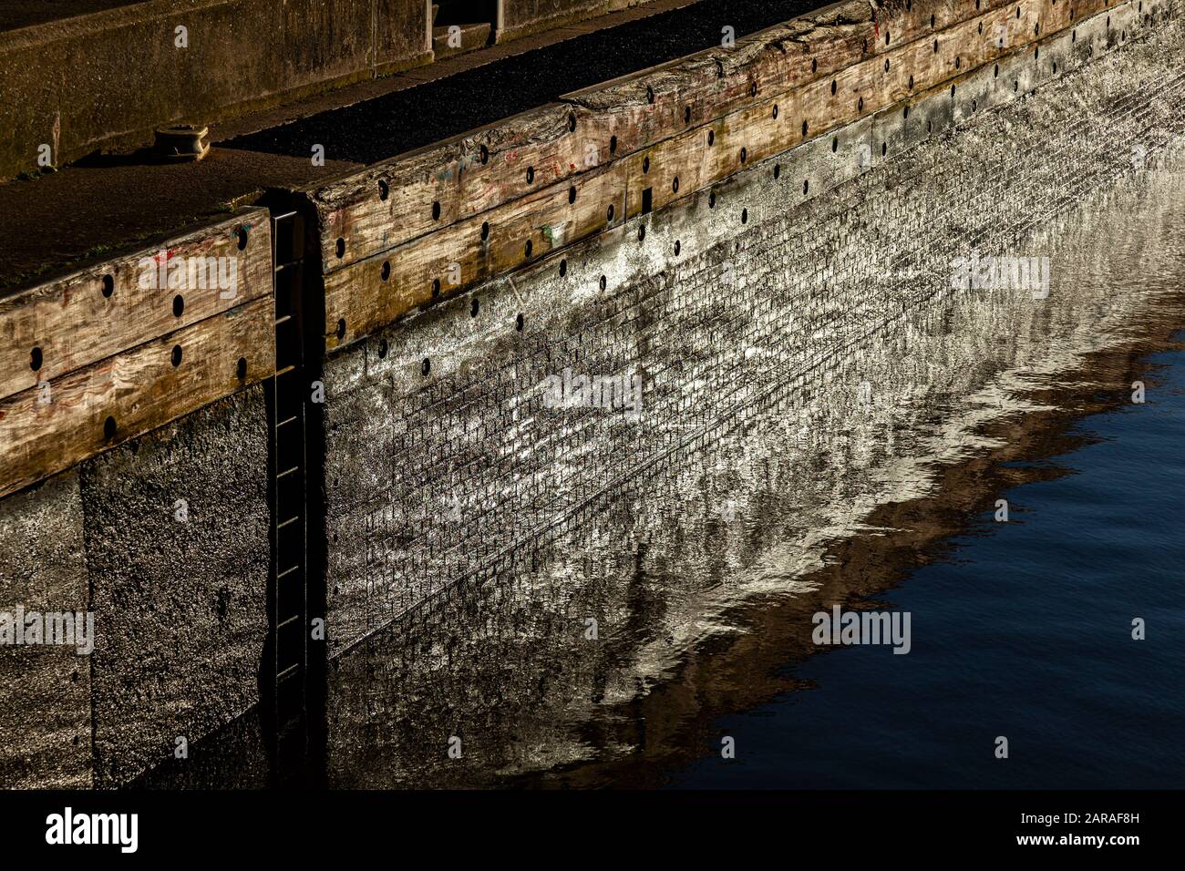 Lock detail on a very cold sunny morning in Goole. Stock Photo