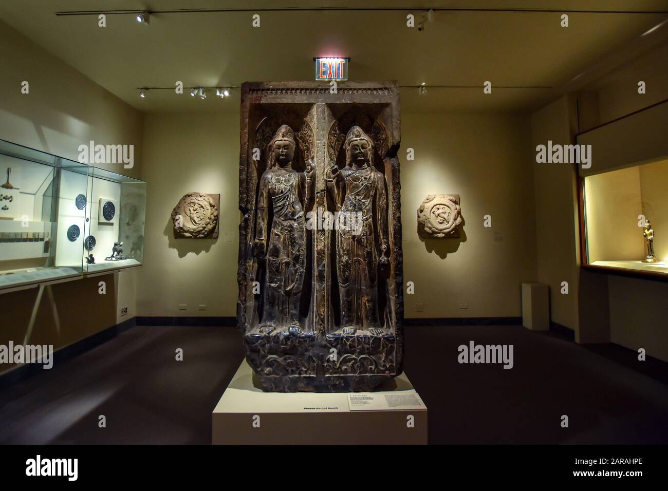 asian-arts-at-the-metropolitan-museum-of-art-of-new-york-city-the