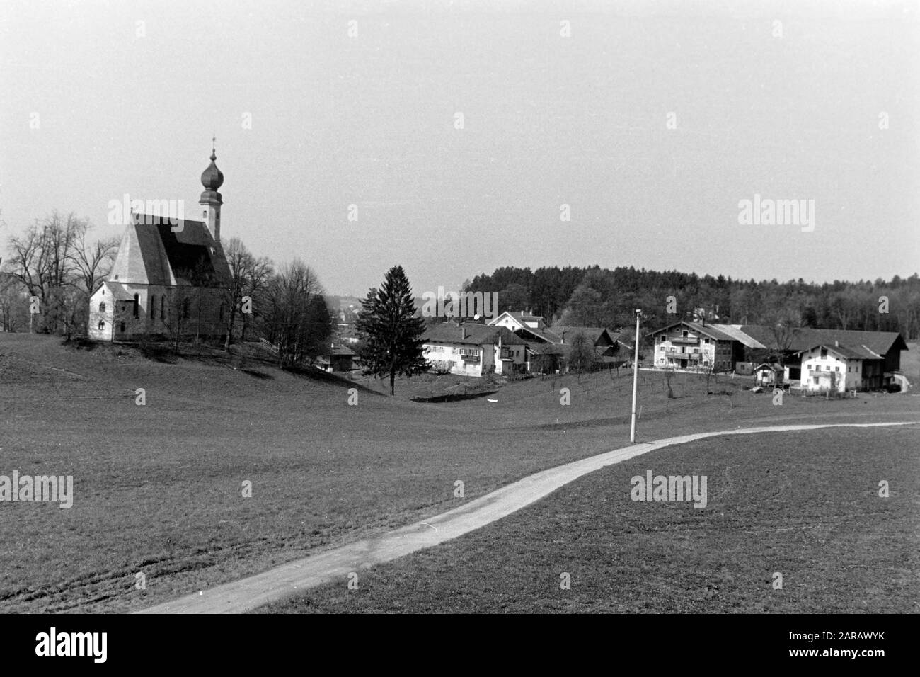 Das Ettendorfer Kircherl, St. Vitus und Anna, 1957. Ettendorf church, St. Vitus and Anna, 1957. Stock Photo