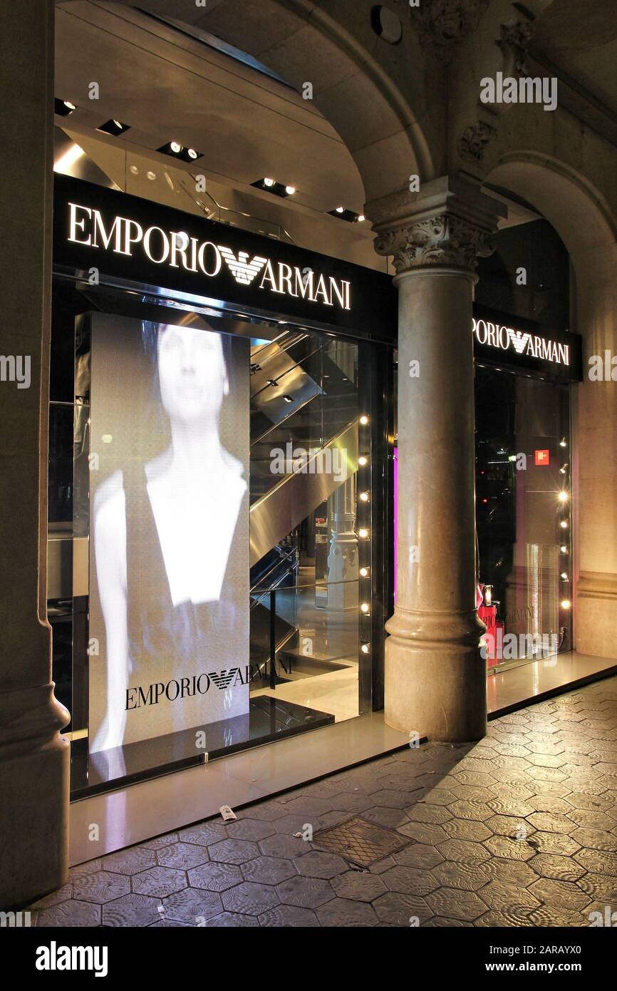 BARCELONA, SPAIN - NOVEMBER 5, 2012: Emporio Armani fashion store in  Barcelona, Spain. Giorgio Armani group had 1.8 billion EUR in revenue in  2011 Stock Photo - Alamy