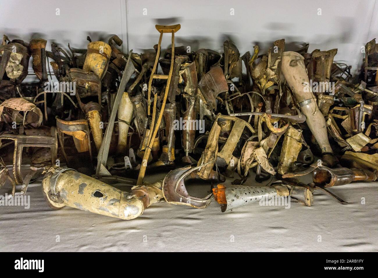 Prosthetic limbs from the prisoners of Auschwitz concentration camp ...