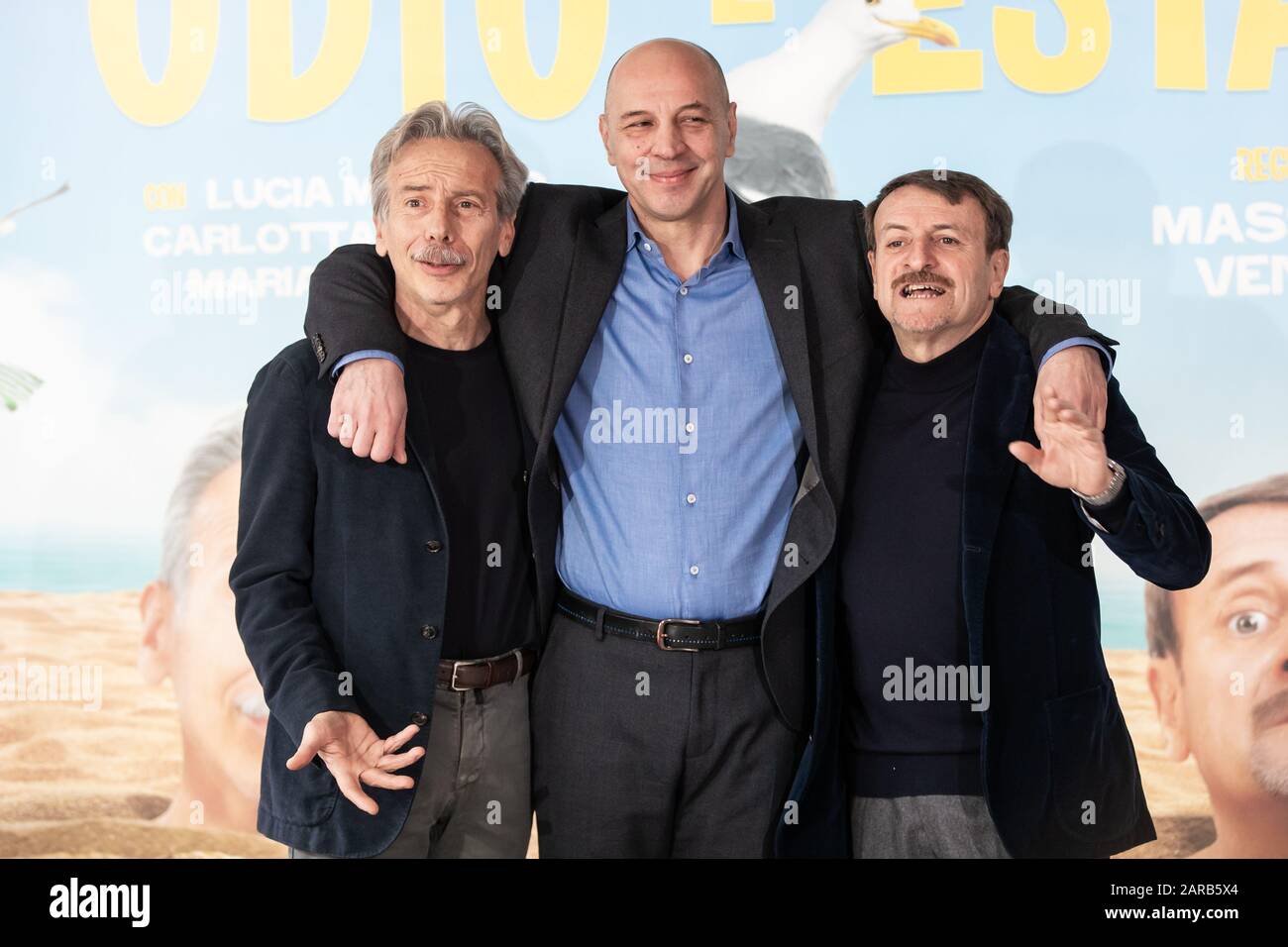 Aldo, Giovanni e Giacomo attends at photocall Odio l'estate Stock Photo -  Alamy