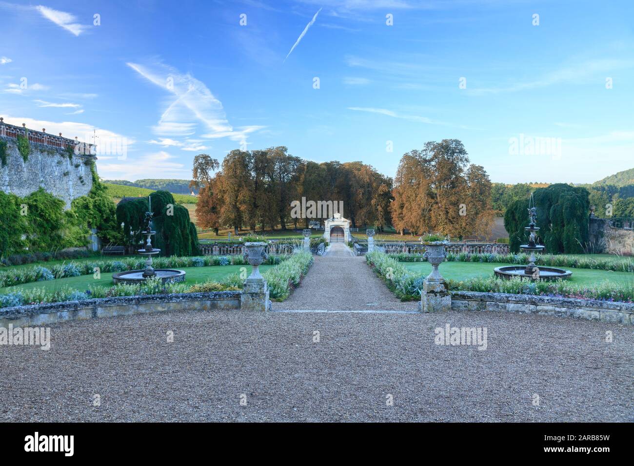 Page 2 Chate High Resolution Stock Photography And Images Alamy