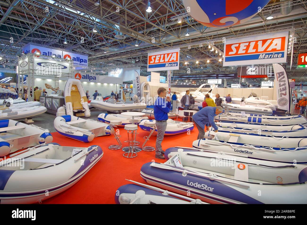 Inflatable dinghies show hires stock photography and images Alamy