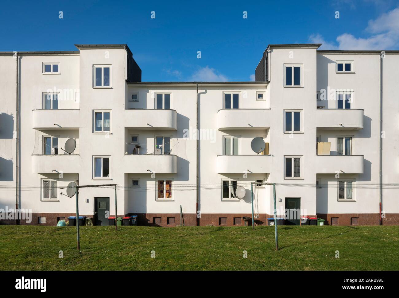 Aachen, Siedlung Panneschopp, 1929-1931 erbaut von Philipp Kerz, Leiter des städtischen Hochbauamts Aachen, Leipziger Straße, Gartenansicht mit Bleich Stock Photo