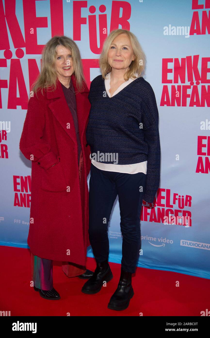 Page 2 Lichtburg Essen Premiere High Resolution Stock Photography And Images Alamy