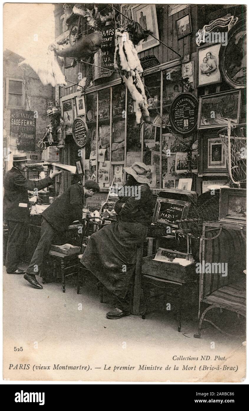 Dealer in bric-a-brac, Montmartre, Paris, France Stock Photo