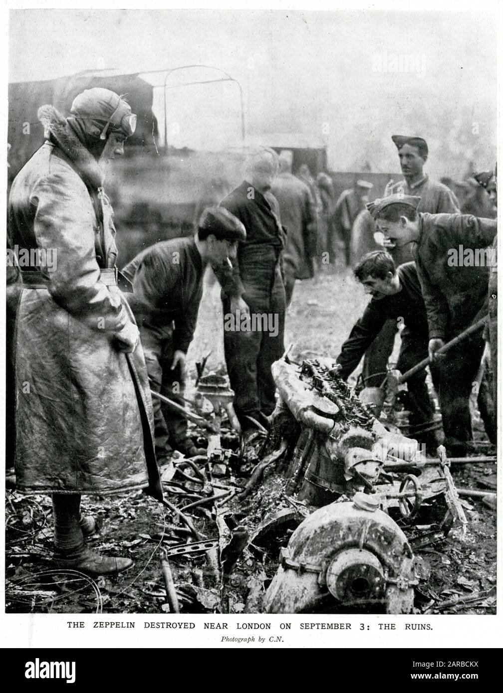 Zeppelin destroyed over Britain 1916 Stock Photo
