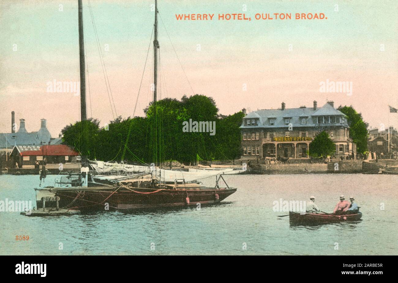 Wherry Hotel, Oulton Broad, Lowestoft, Suffolk, England     Date: 1909 Stock Photo