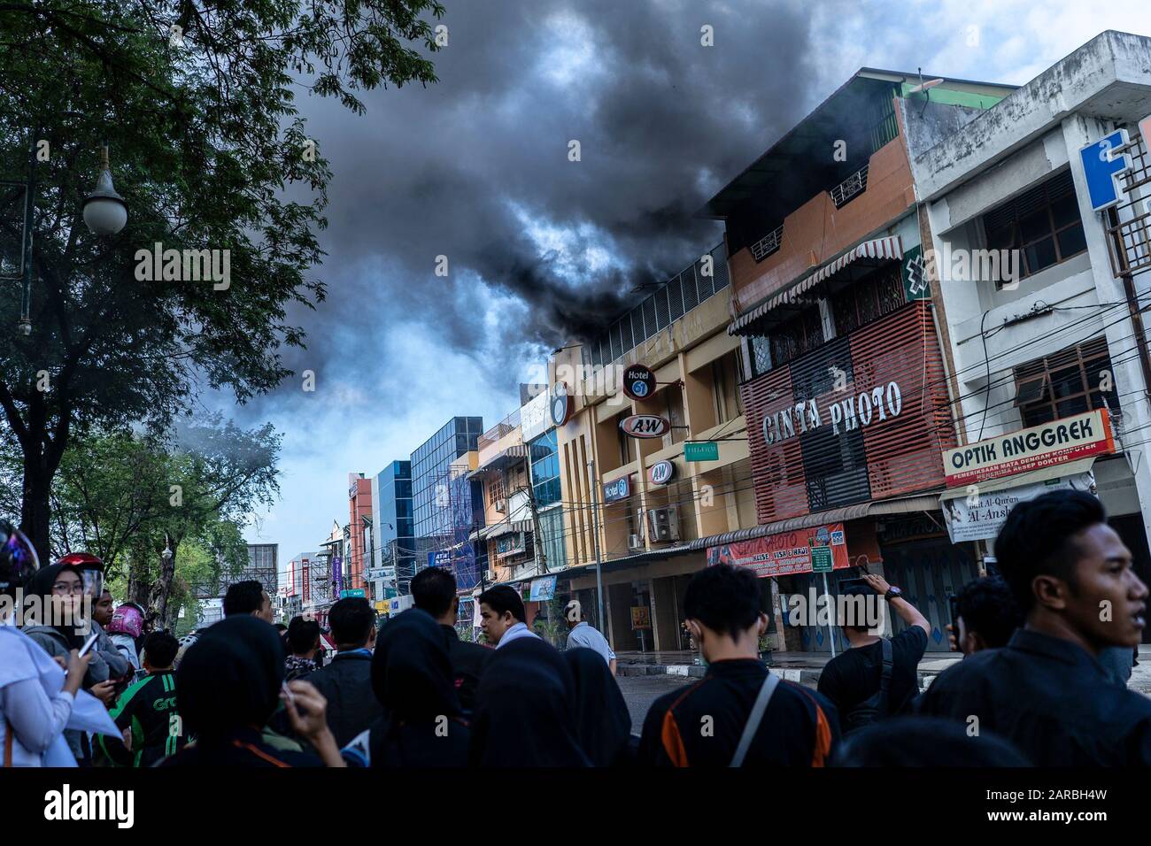 View Of A W Fast Foods Restaurant On Fire In Banda Aceh The Incident Allegedly Caused By Fire That Originated From A Warehouse Near A Fast Food Restaurant Stock Photo Alamy