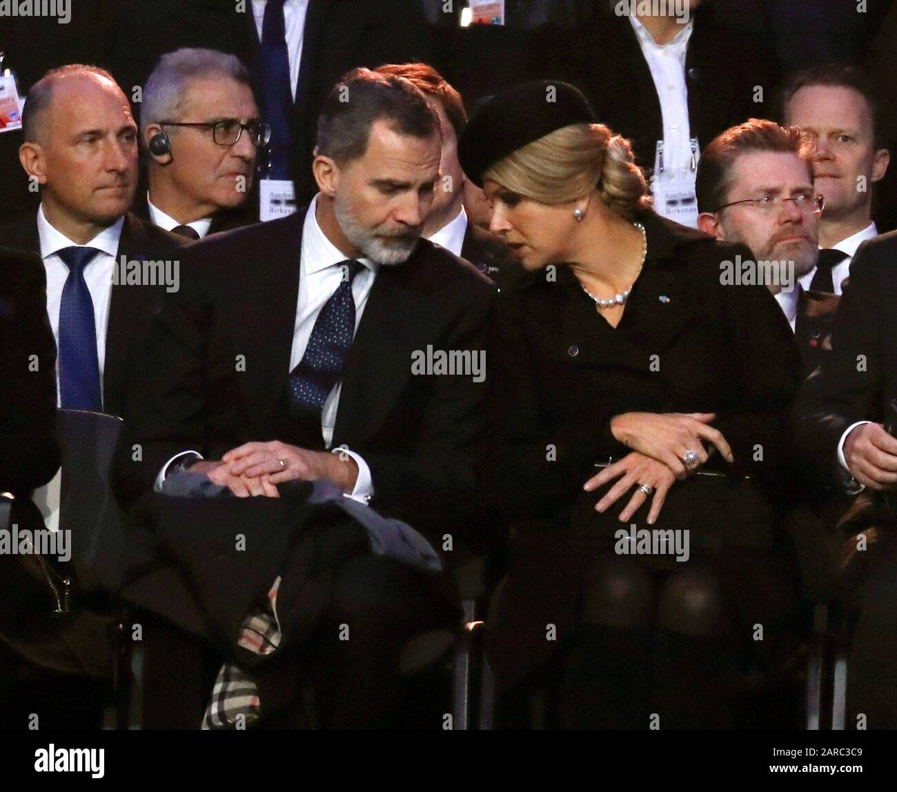 Oswiecim, Poland. 27th Jan, 2020. (L-R) Spain's King Felipe VI and Queen Maxima of the Netherlands attend the main commemoration ceremony at former Auschwitz II-Birkenau camp during ceremonies marking the 75th anniversary of the liberation of the former Nazi-German concentration and extermination camp KL Auschwitz-Birkenau, in Oswiecim, Poland, 27 January 2020. Credit: EFE News Agency/Alamy Live News Stock Photo