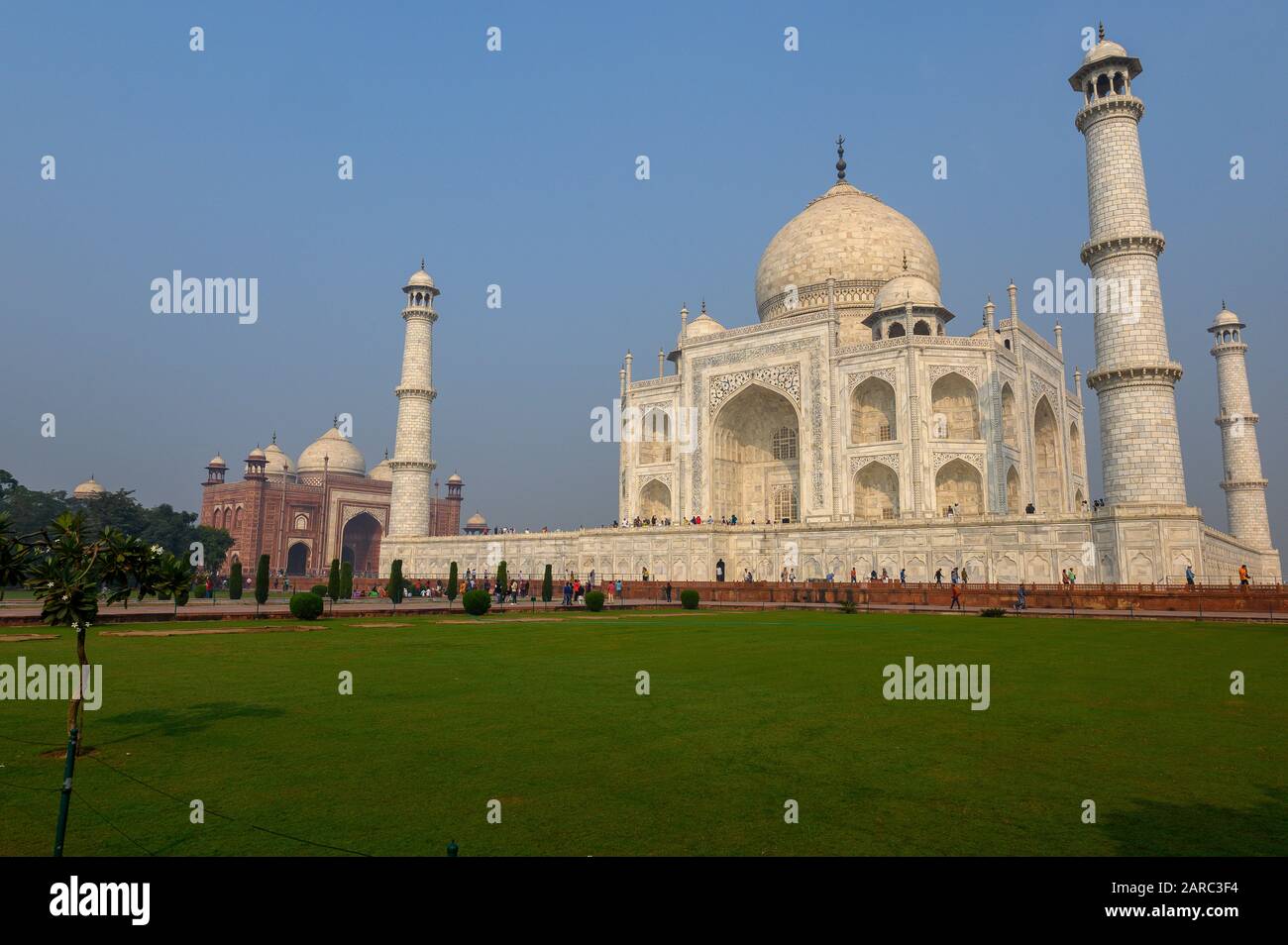 Taj Mahal, Agra, India Stock Photo Alamy
