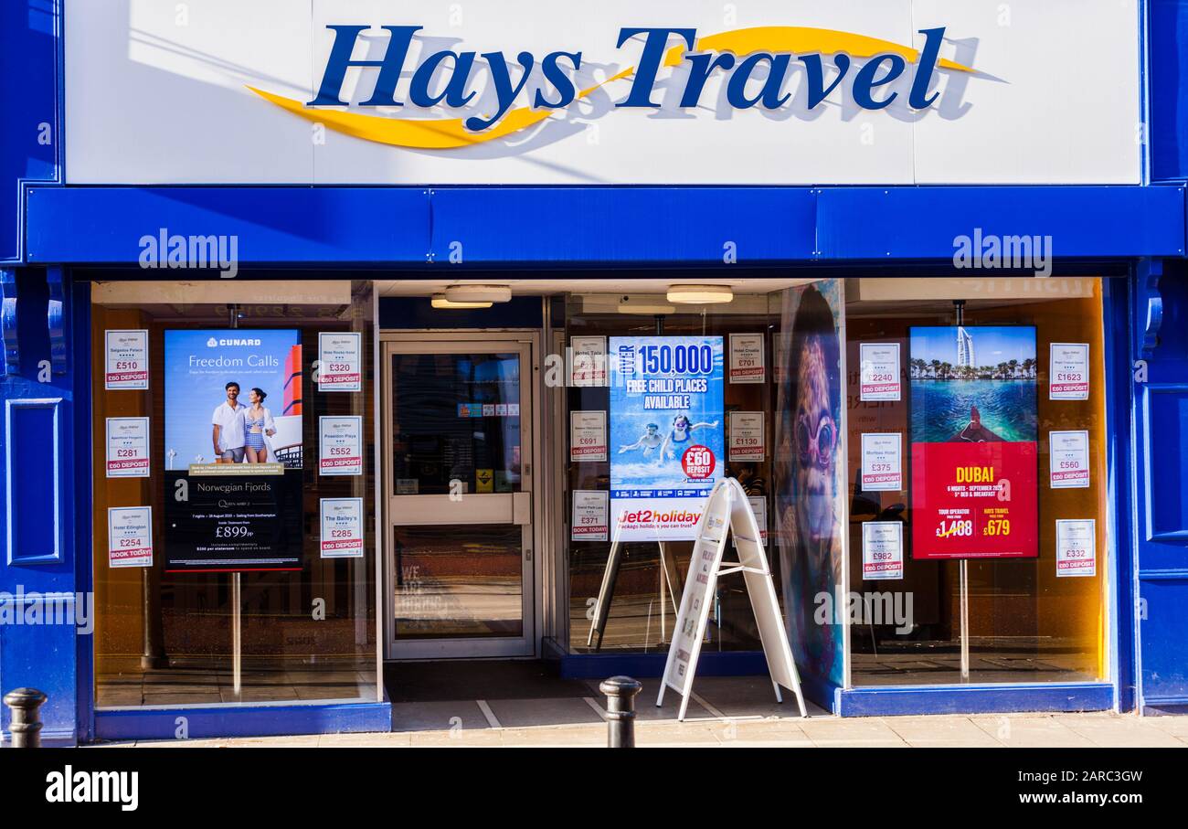 Bishop Auckland,UK. 27th January 2020.Hays Travel recently took over the collapsed holiday company, Thomas Cook,and reopened several branches under their logo,Hays Travel. This is a branch in Bishop Auckland.Credit:David Dixon/ Alamy Stock Photo